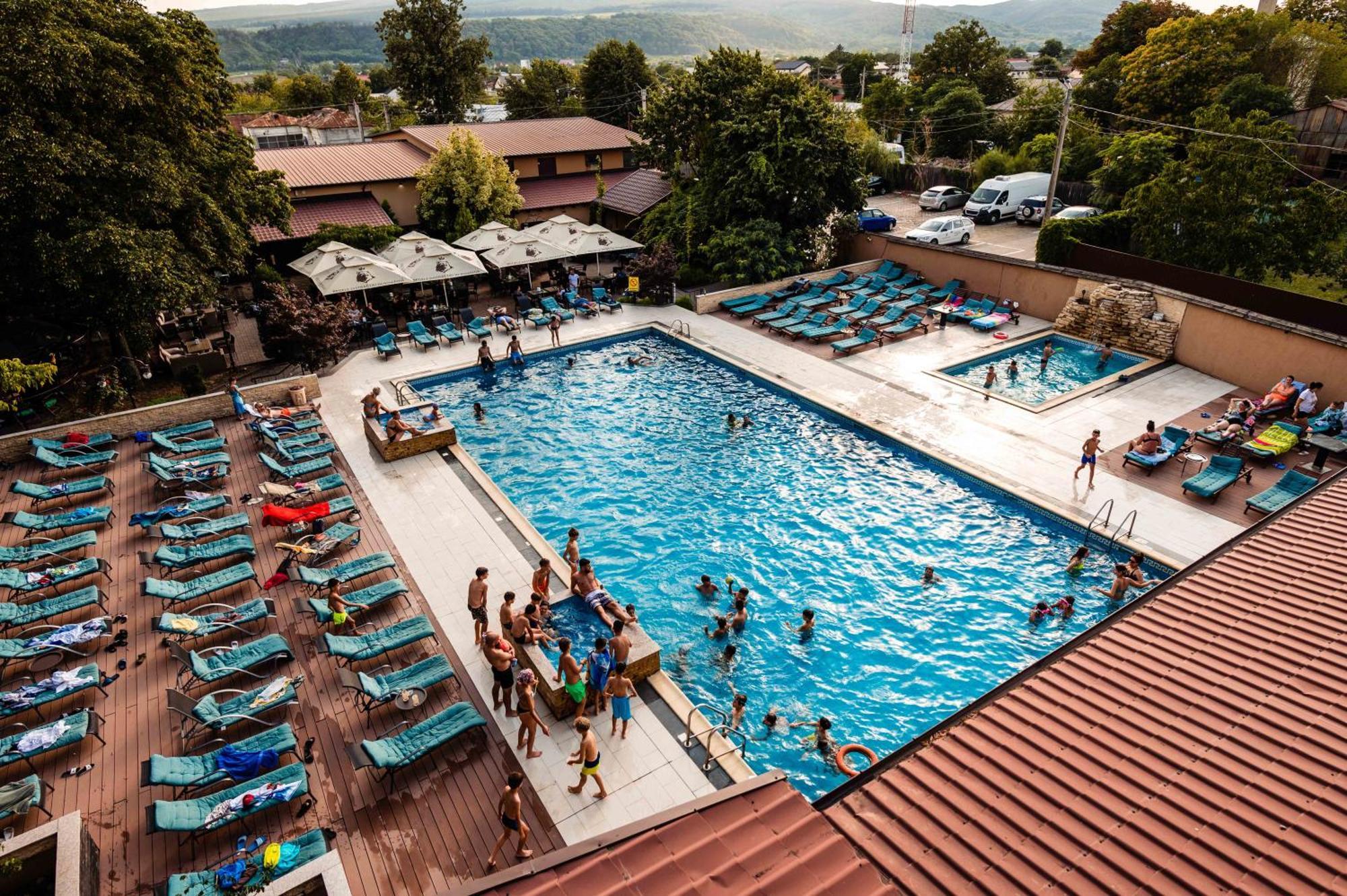 Green Garden Resort Odobesti Esterno foto