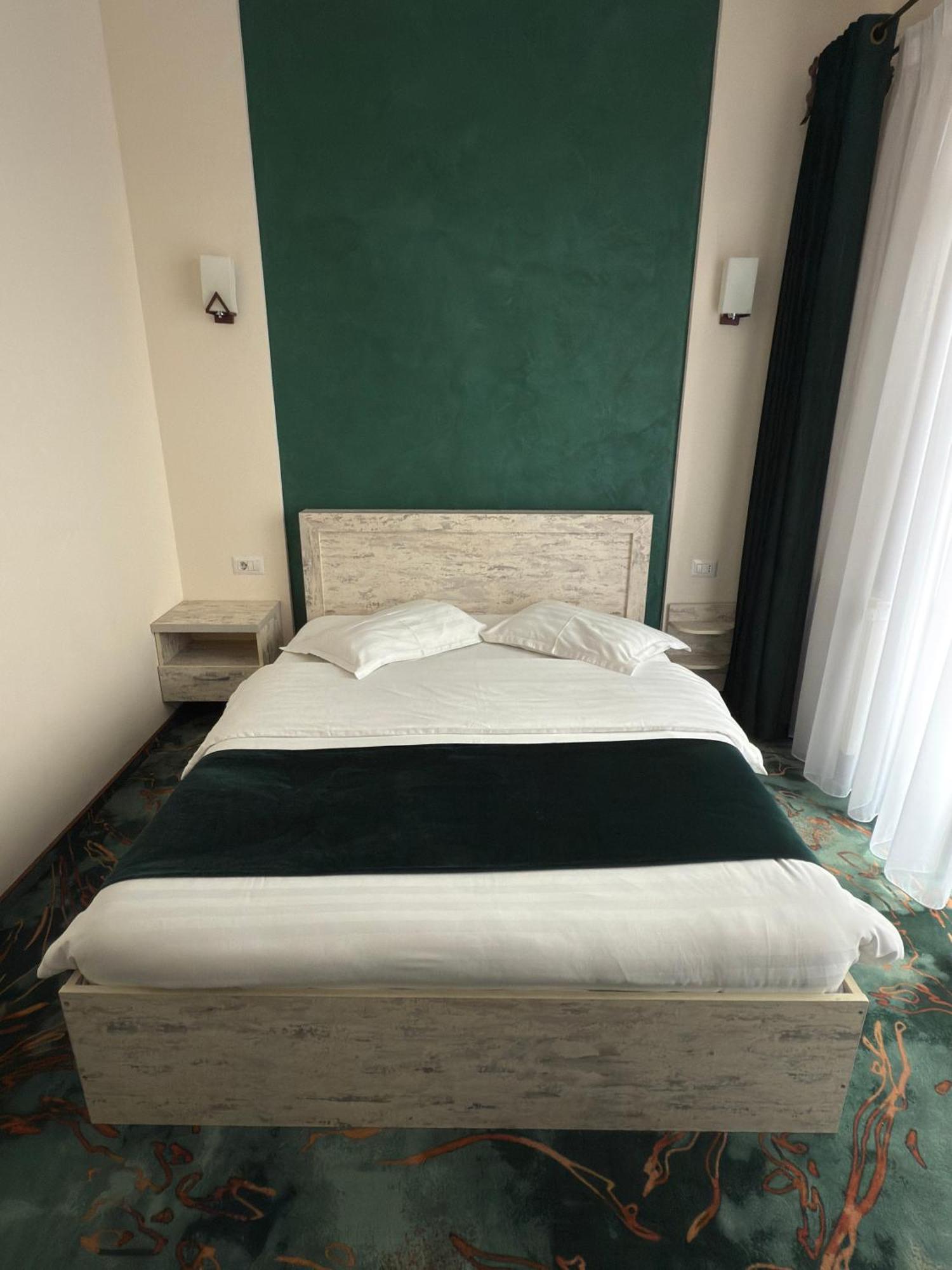 Green Garden Resort Odobesti Esterno foto